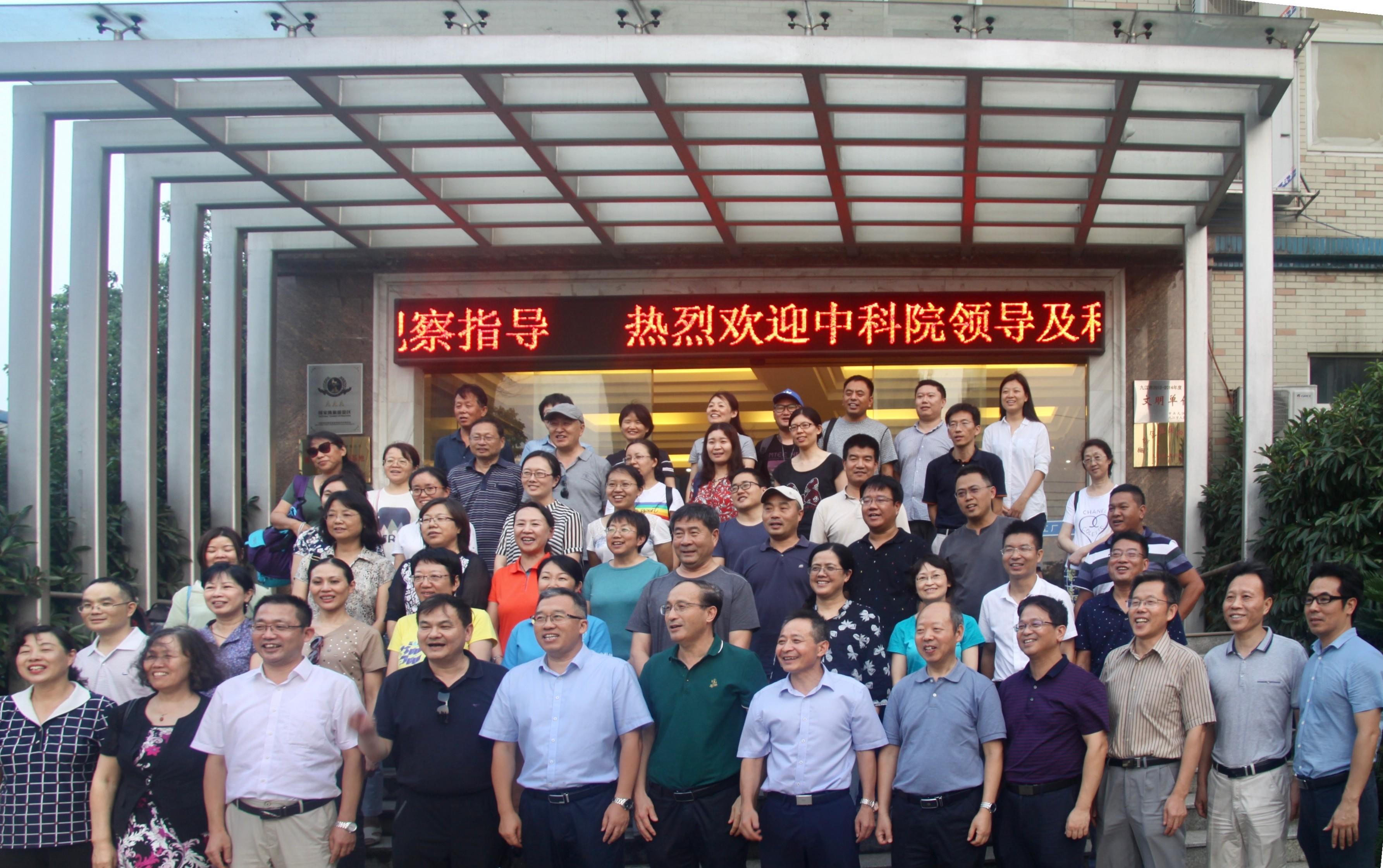 杭州亞運(yùn)會(huì)官方靈芝產(chǎn)品供應(yīng)商|杭州亞運(yùn)會(huì)官方供應(yīng)商|中國(guó)靈芝十大品牌|仙客來靈芝|仙客來靈芝破壁孢子粉|仙客來孢子油|仙客來靈芝飲片|仙客來破壁孢子粉|靈芝孢子油|孢子粉|靈芝破壁孢子粉|靈芝|中華老字號(hào)