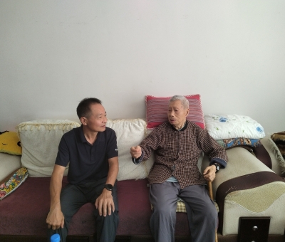 致敬英雄！潘新華一行中秋走訪慰問(wèn)抗戰(zhàn)英雄張大燕